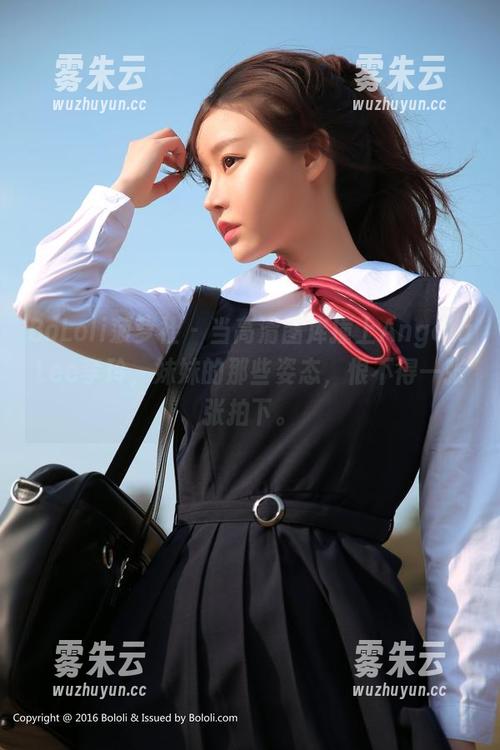 BoLoli菠萝社 - 当高清图库撞上AngelaLee李玲，妹妹的那些姿态，恨不得一张张拍下。