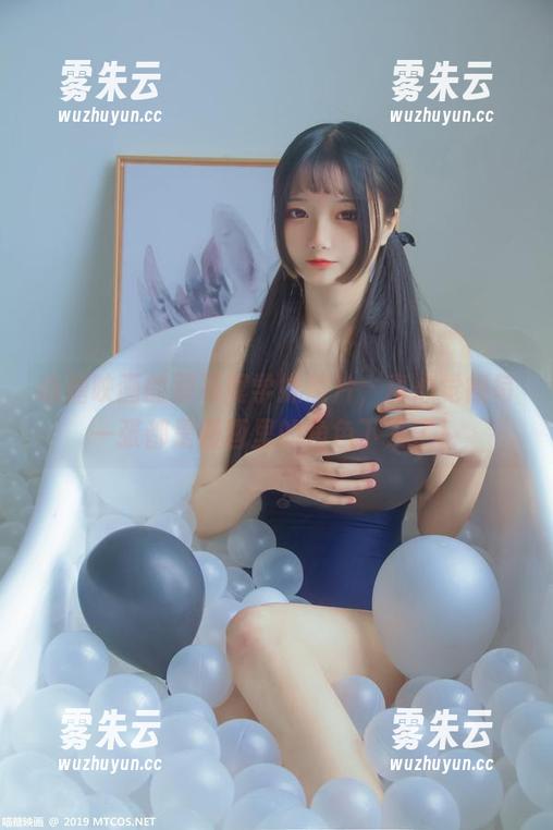 喵糖映画的双马尾学妹照片，真心觉得每一张都是漫画里的角色下凡了！