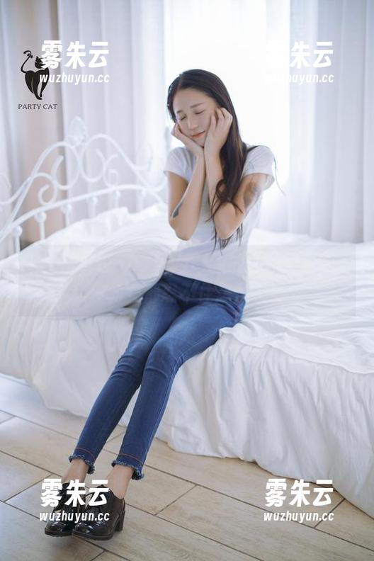 PDL潘多拉 - 可乐Vicky的私拍，清纯得连仙女都忍不住想加入！