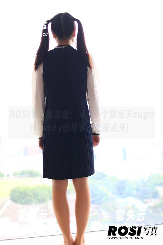 ROSI ROSI兔女郎套图:又是一个跟兔子sugardaddy的故事,光速点开!