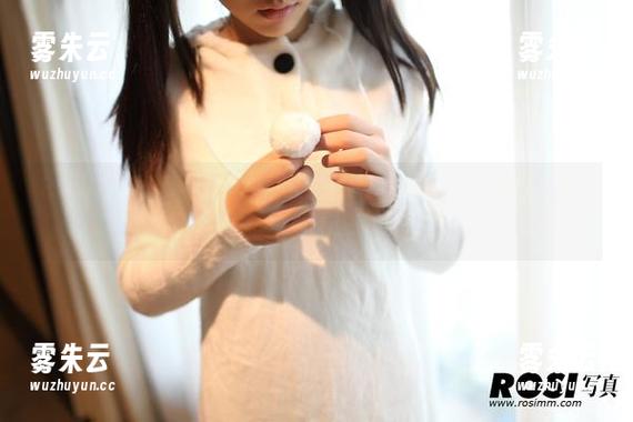 ROSI ROSI精选图集,体育在线上的奇妙舞动,偶尔收个眼神,哈哈,真有趣。
