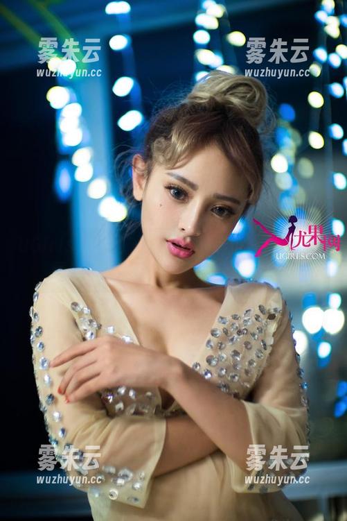 UGirls尤果网 - 要清晰到这个程度？没问题！温鈊怡水手服高清合集在此！