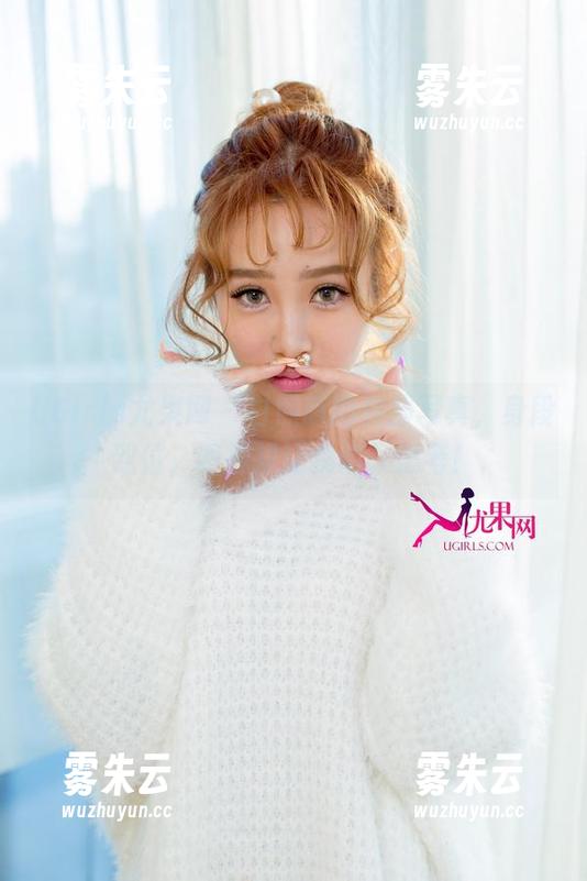 UGirls尤果网 - 白熙萌的和服写真，身段到位，眼神却让我陷入思考！