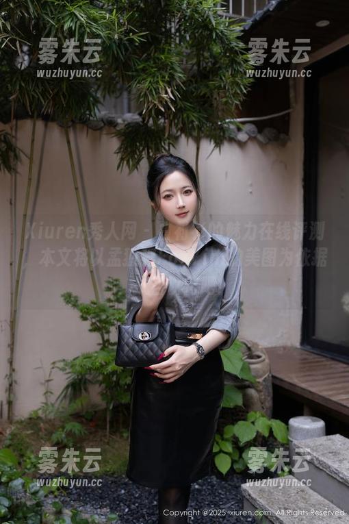 Xiuren秀人网 - 白衬衫的魅力在线评测，本文将以孟狐狸FoxYini的美图为依据，拭目以待吧！