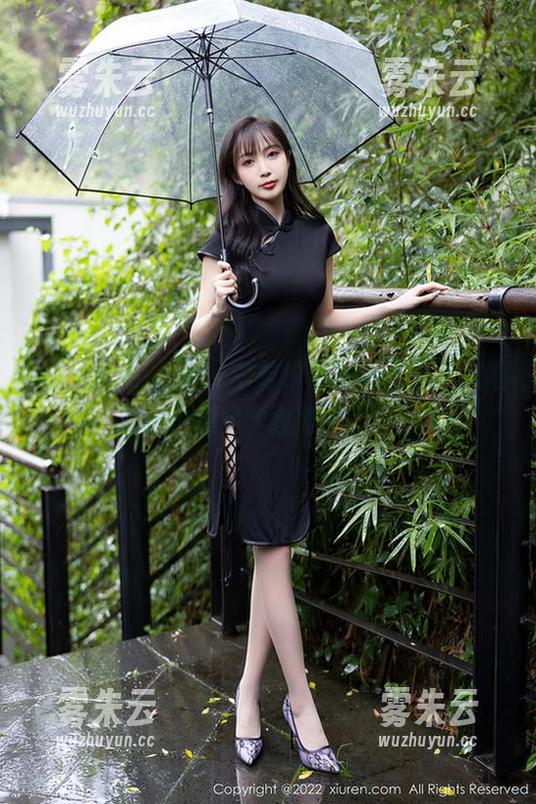 Xiuren秀人网-李若汐 Xiuren秀人网 - 李若汐体操服图集,搞得我也想先学会劈叉了!