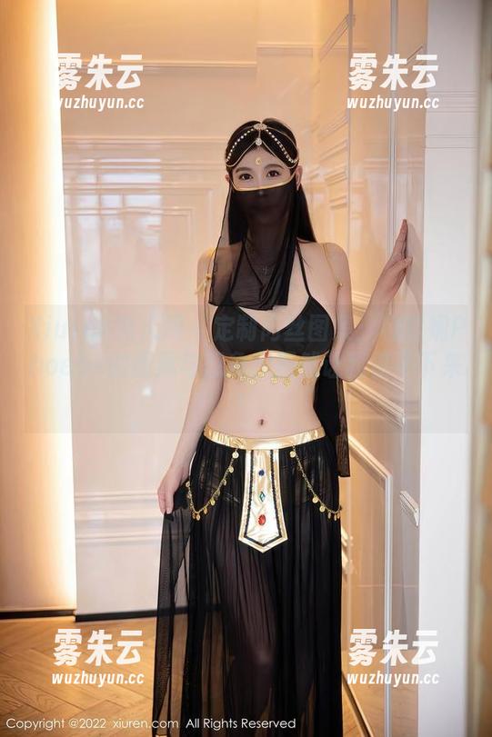 Xiuren秀人网 - 定制肉丝图集：程慧娴Phoebe的画风与想象，居然让我停不下来！