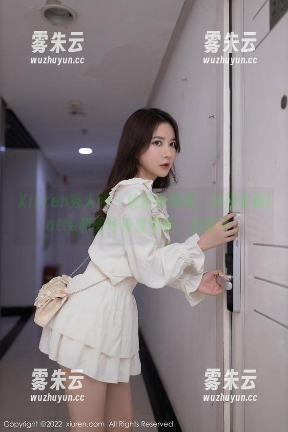 Xiuren秀人网 - 让经典疼痛，趁热拿铁latte和服写真集更新，期待中...