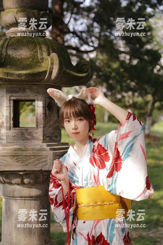 fushii_海堂 看fushii_海堂穿上这件和服,每一张图片都像是复印的仙女证件照…不怕丑的华丽逆袭!