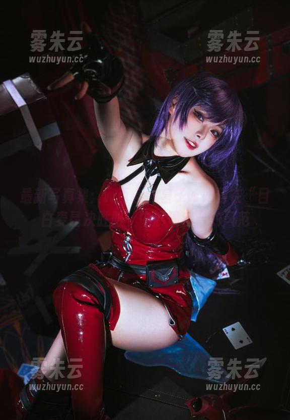 w百合欧皇子w 最新写真集:w百合欧皇子w如何在“目白麦昆决胜服”中展现自己的风范