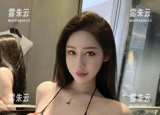微密圈 - 载入5.20付费合集，不爱笑的赛琳的壁纸供你贪婪，后果自负哦，哈哈！