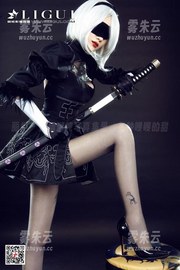 丽柜 - 潘潘清纯写真集里，有种嗖嗖的甜！