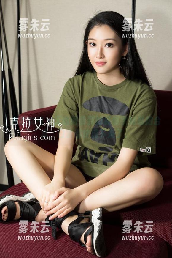 克拉女神 - 无意间看到的杨暖学妹私拍合集，口水都快流下来了。