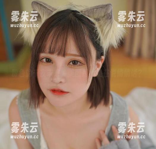 粉色的千夜未来，美图是不是在说悄悄话？