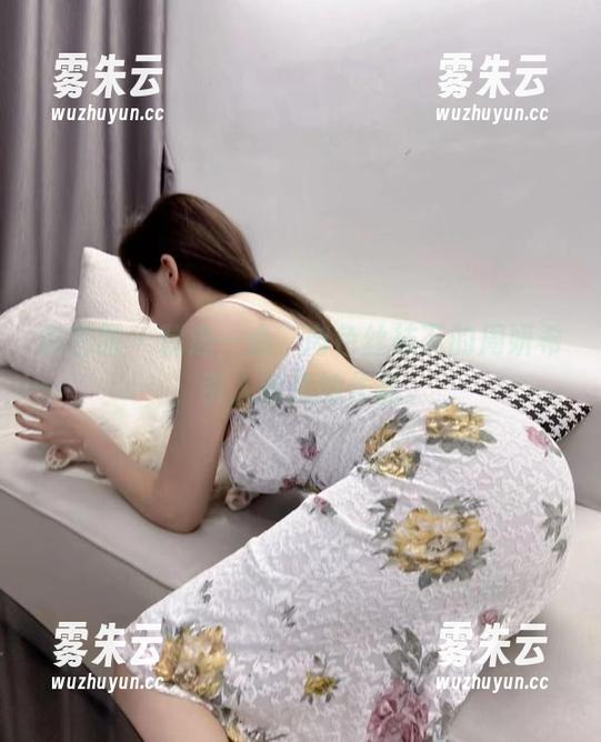 微密圈 - 精选一点，肉色丝袜下的周妍希，引人遐想的作品。