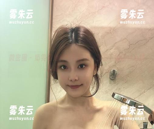 微密圈 - 奶雯和她的白色蕾丝：原图下载让你心跳加速，哈哈，别想多！