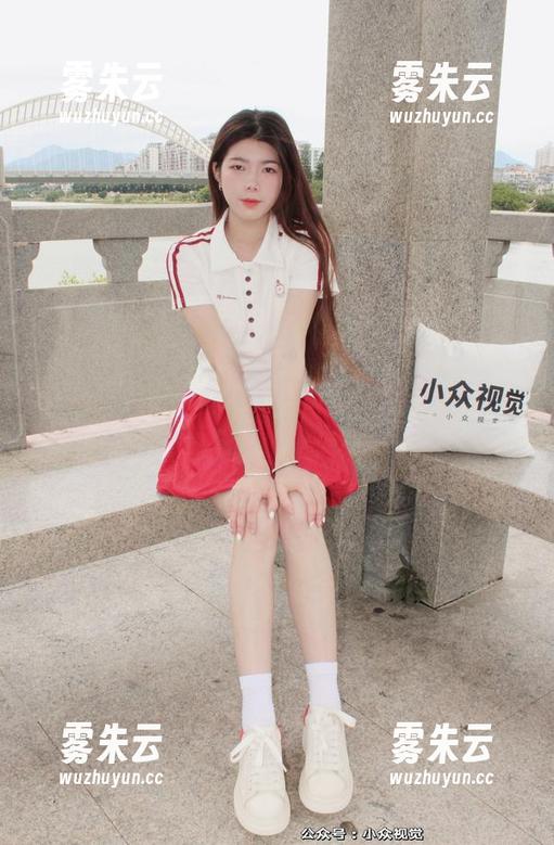 小众视觉 - 敏儿网袜写真，穿越到另一个维度，编织着我们的幻想，停不下来了。