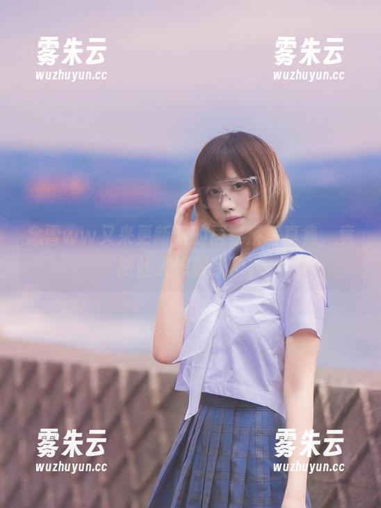念雪ww又来更新她的居家系写真集，竟然让人想搬家了。