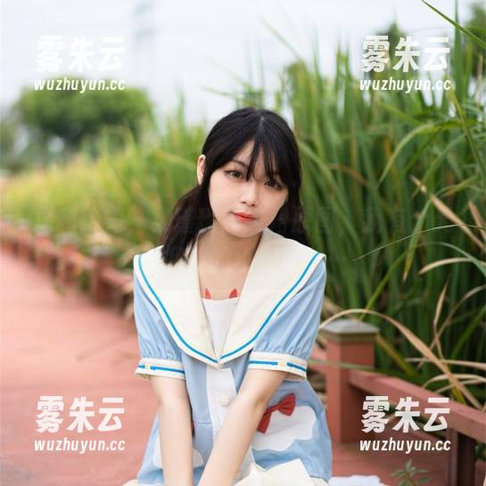 梨瑾瑾 福利给力,梨瑾瑾连衣裙原图,我有个无关紧要的小想法……