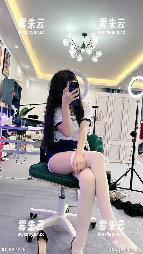 汤圆可甜了 微密圈 - 写真小心心:汤圆可甜了的双马尾,甜到你心底了吧?