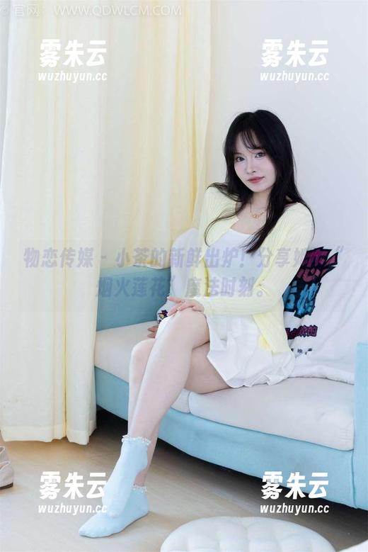 物恋传媒-小茶 物恋传媒 - 小茶的新鲜出炉!分享她的“烟火莲花”魔法时刻。