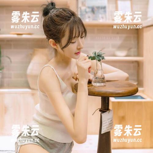 百度都没那么好，王羽杉的制服图才是‘搜索引擎’的最佳选择！图片精选！