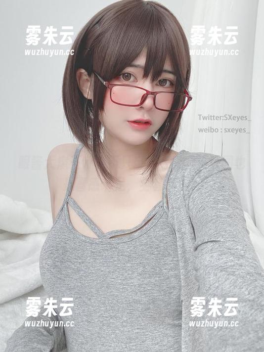 眼酱大魔王w，不只自拍好看，连原图也是喜感十足，全套奉上！