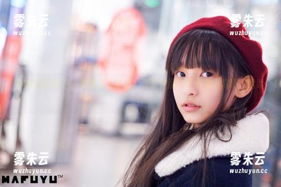 神乐坂真东在小鸟依人合集里，快抓住那个可爱的小鸟吧，哈哈！