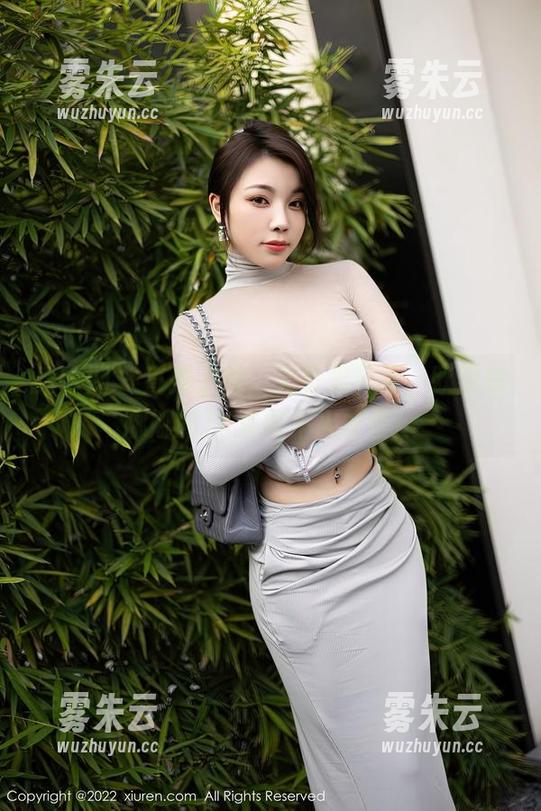 秀人网-欧阳妮娜娜 秀人网 - 直接上线,无圣光元素,欧阳妮娜娜的JK套图不火才怪!