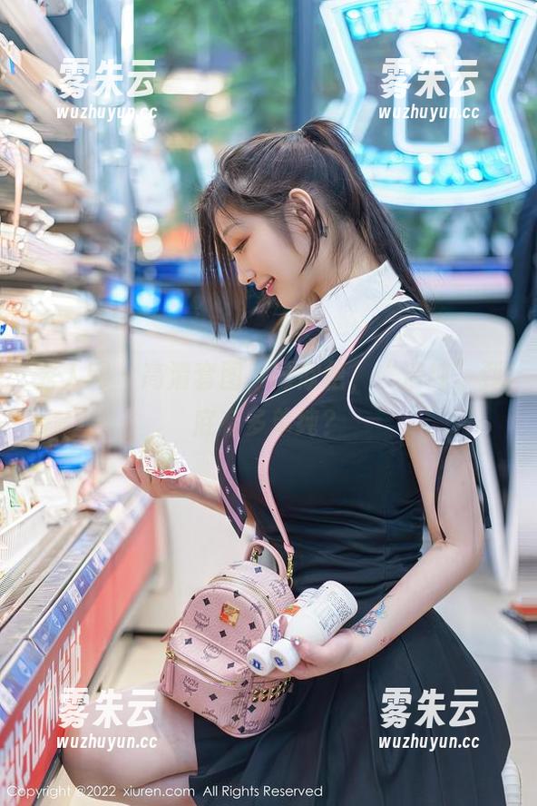 秀人网-顾欣怡 秀人网 - 高清套图,顾欣怡,“清纯”到底有多单纯?