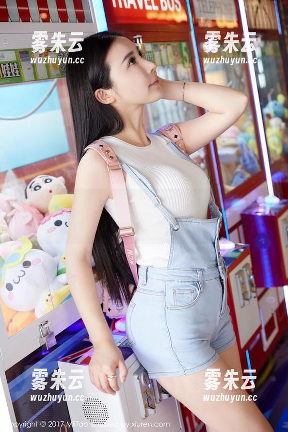蜜桃社 - 原图展示杏子那双美得不行的足，图集居然没让我失望，太会玩了吧？